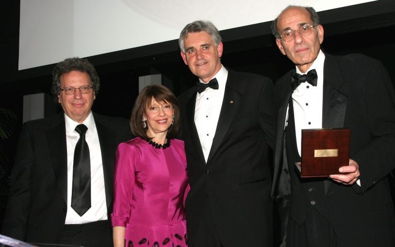 The Double Helix Medals for Scientific Achievement were presented to Dr. Michael Wigler (far left), and Dr. Richard Axel (far right), at 抖阴黄版下载鈥檚 2007 Double Helix Medals Dinner, November 8, 2007. Pictured with the honorees is Evelyn Lauder, who presented the awards, and Dr. Bruce Stillman, CSHL President