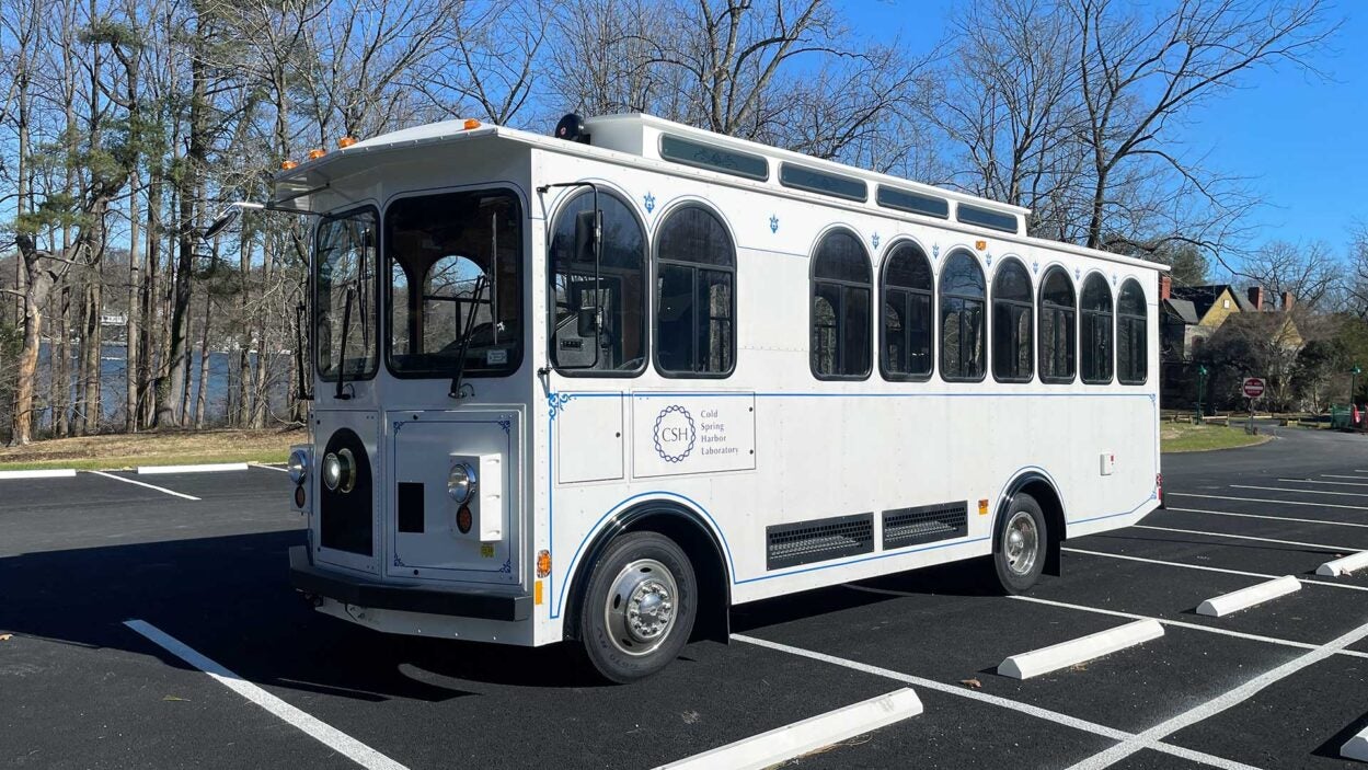 Photo of the CSHL Villager Trolley